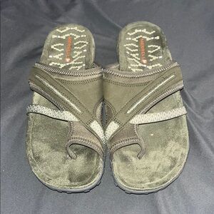 Merrell Olive Green Sandals Size 8